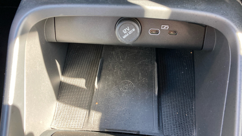 Volvo XC40 2.0 B3P Core 5dr Auto Petrol Estate